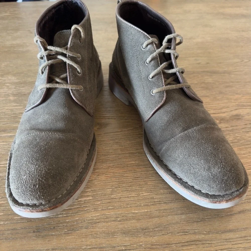 John Varvatos Chukka Boots Desert Boot Men's‎ 9.5M Gray Suede Hipster Minimalist
